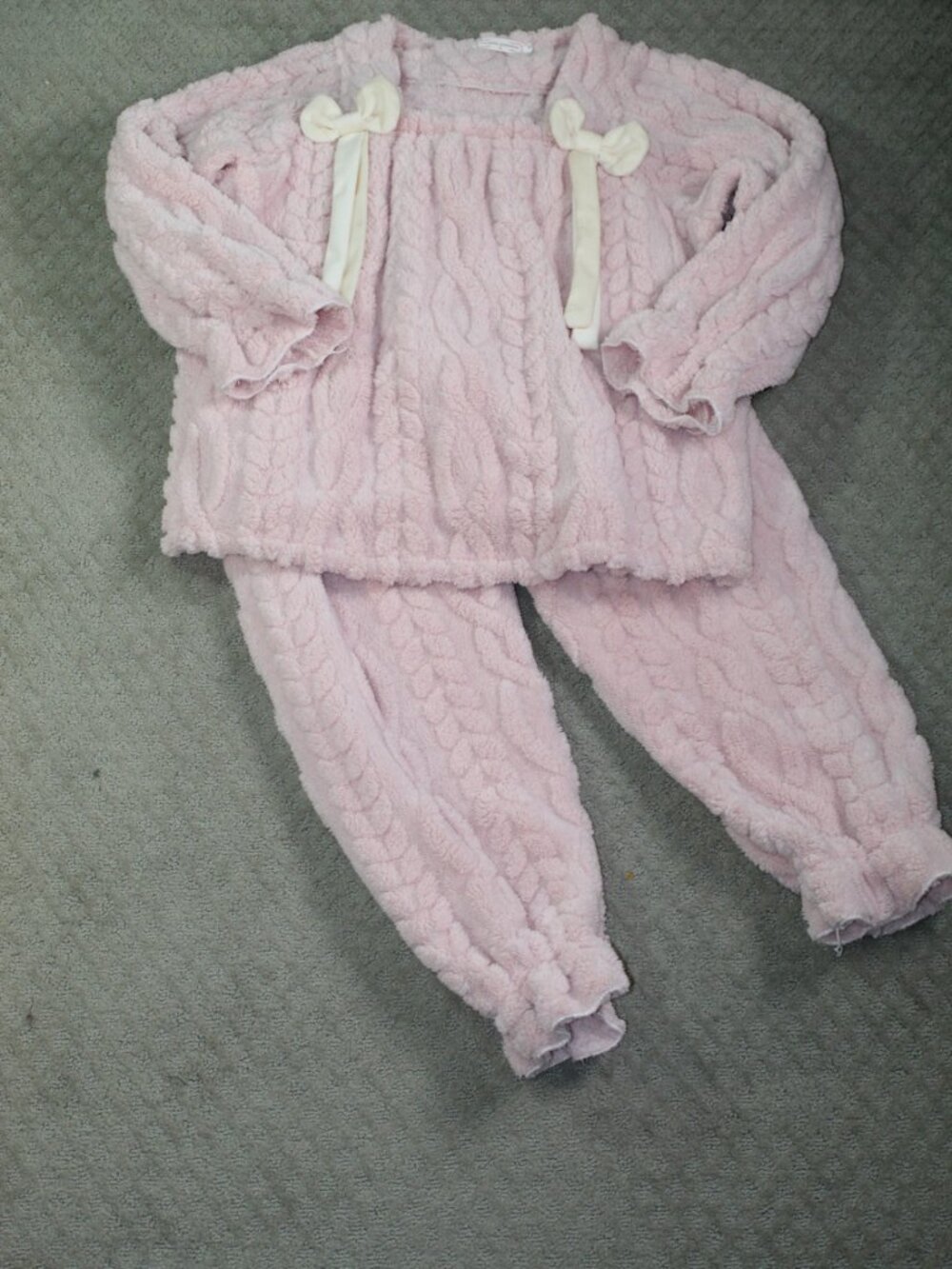 Classic Fashion Size S Very Plush Pink Pajama Top & Pants